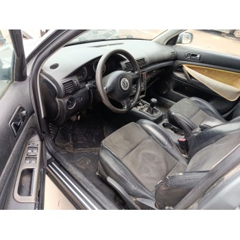 volkswagen passat b5.5 variant (3b6) del año 2004