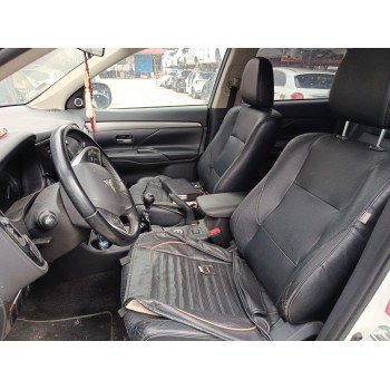 mitsubishi outlander ii (cw_w) del año 2006