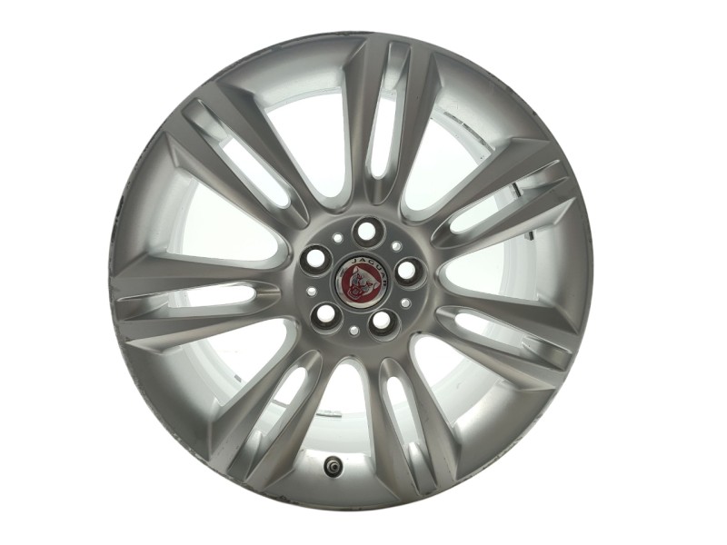 Recambio de llanta para jaguar xe prestige referencia OEM IAM GX731007EA  