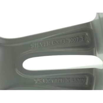 Recambio de llanta para jaguar xe prestige referencia OEM IAM GX731007EA  