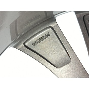 Recambio de llanta para citroën ds4 design referencia OEM IAM 9688832277  