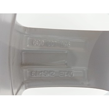 Recambio de llanta para volkswagen polo (6c1) sport bluemotion referencia OEM IAM 6C0601025  