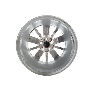 Recambio de llanta para volkswagen polo (6c1) sport bluemotion referencia OEM IAM 6C0601025  