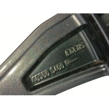 Recambio de llanta para renault kadjar experience referencia OEM IAM 403005400R  