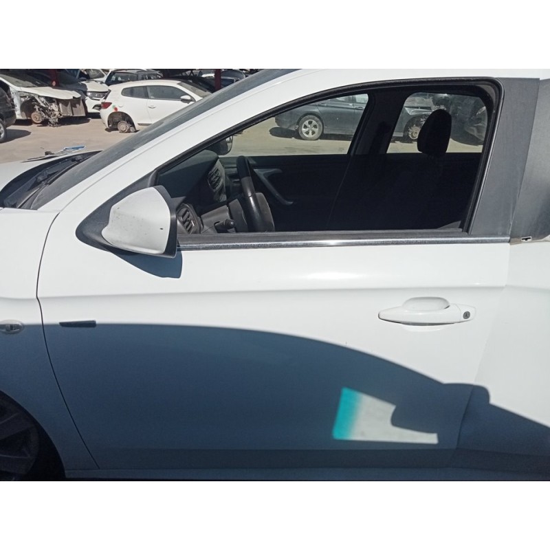 Recambio de puerta delantera izquierda para citroën c-elysée exclusive referencia OEM IAM 9675195180  