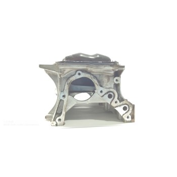 Recambio de carter para toyota auris hybrid business referencia OEM IAM 10240P5  