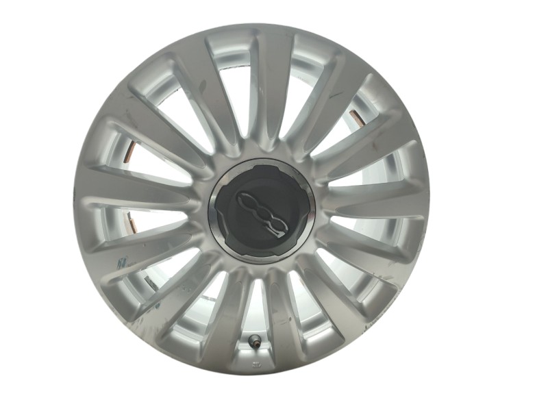 Recambio de llanta para fiat 500 l (330) pop star referencia OEM IAM 735585995  