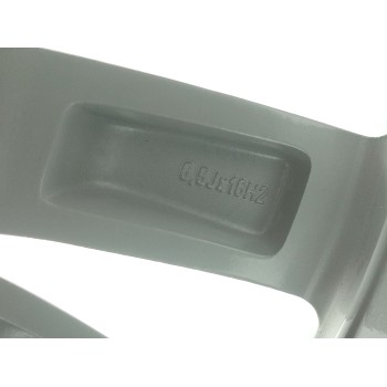 Recambio de llanta para fiat 500 l (330) pop star referencia OEM IAM 735585995  