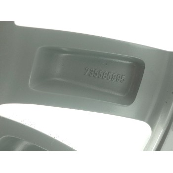 Recambio de llanta para fiat 500 l (330) pop star referencia OEM IAM 735585995  