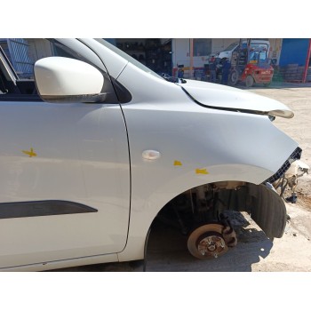 Recambio de aleta delantera derecha para suzuki celerio (lf) 1.0 (avk310) referencia OEM IAM 5761184M00000  