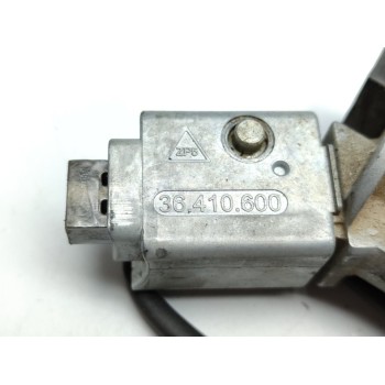 Recambio de antirrobo / llave contacto para peugeot 5008 confort referencia OEM IAM 9663123380  