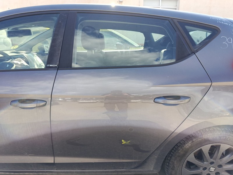 Recambio de puerta trasera izquierda para seat leon (5f1) 1.6 tdi referencia OEM IAM 5F4833055  