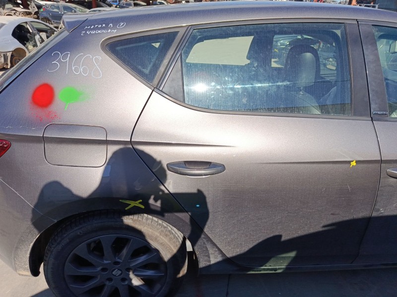 Recambio de puerta trasera derecha para seat leon (5f1) 1.6 tdi referencia OEM IAM 5F4833056  