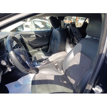 infiniti q30 del año 2017