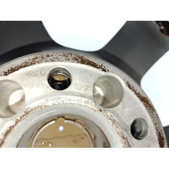 Recambio de llanta para audi a4 ber. (b8) básico referencia OEM IAM 8K0601025F  