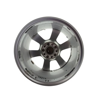 Recambio de llanta para audi a4 ber. (b8) básico referencia OEM IAM 8K0601025F  