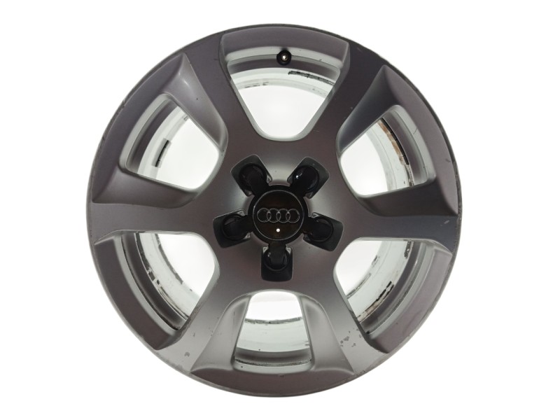 Recambio de llanta para audi a4 ber. (b8) básico referencia OEM IAM 8K0601025F  