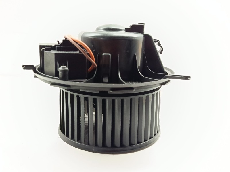 Recambio de ventilador calefaccion para volkswagen tiguan (5n2) advance bluemotion referencia OEM IAM 1K1820015Q 3C1820015T 