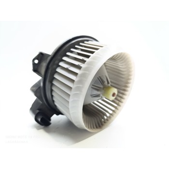 Recambio de ventilador calefaccion para toyota auris hybrid active referencia OEM IAM 8710305060  