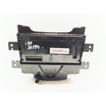 Recambio de mando climatizador para hyundai i30 cw cruise bluedrive referencia OEM IAM 97250A6521  