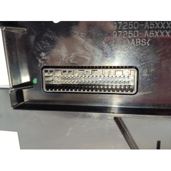 Recambio de mando climatizador para hyundai i30 cw cruise bluedrive referencia OEM IAM 97250A6521  