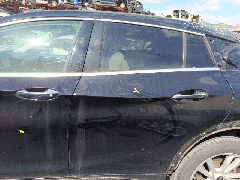 Recambio de puerta trasera izquierda para infiniti q30 1.5 d referencia OEM IAM H2A015DAMA  