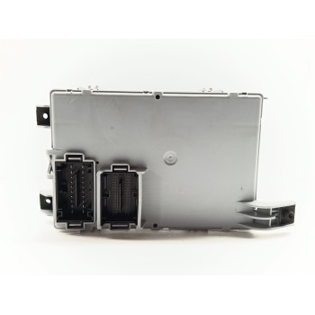 Recambio de caja reles / fusibles para fiat 500 (312_) 1.2 (312axa1a) referencia OEM IAM 521101450  