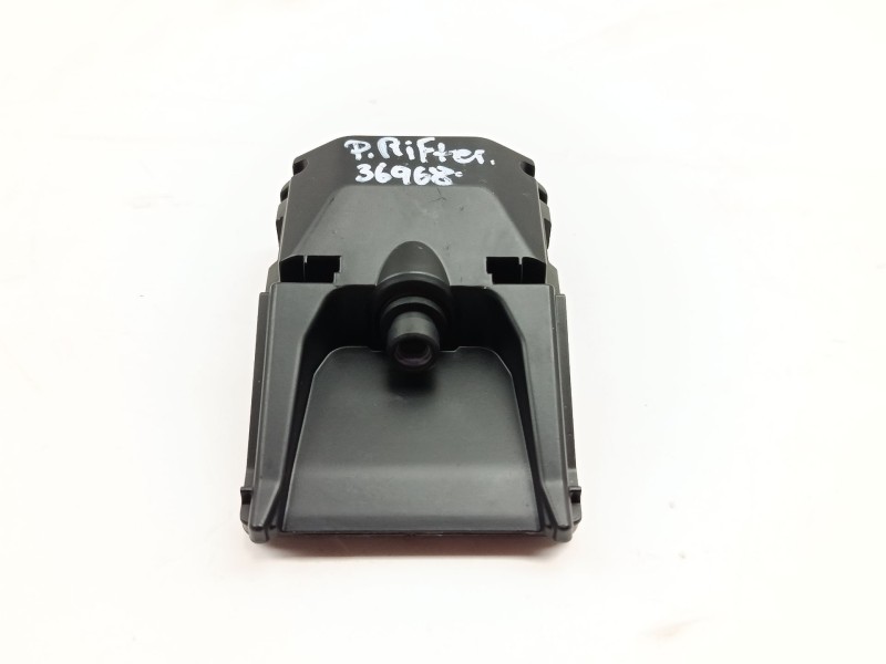 Recambio de camara vision frontal para peugeot rifter 1.2 puretech 110 referencia OEM IAM 9831386680  