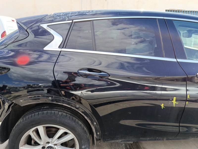 Recambio de puerta trasera derecha para infiniti q30 1.5 d referencia OEM IAM H2A005DAMA  