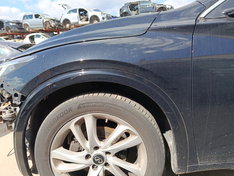 Recambio de aleta delantera izquierda para infiniti q30 1.5 d referencia OEM IAM F31015DAMB  