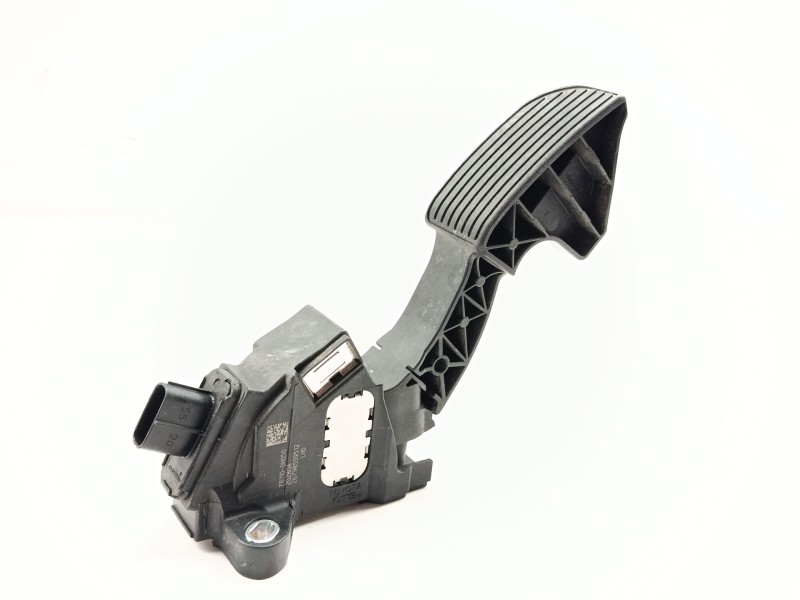 Recambio de pedal acelerador para peugeot 108 1.0 vti 72 referencia OEM IAM 781100H050  
