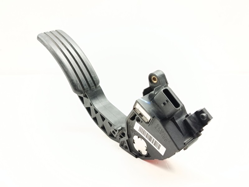 Recambio de pedal acelerador para renault trafic furgón l1h1 2,9t referencia OEM IAM 180020024R  