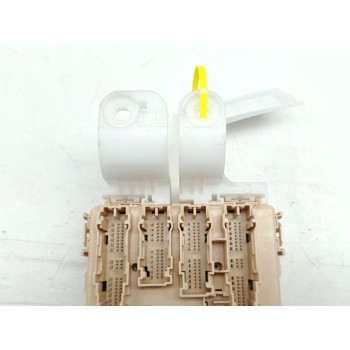 Recambio de modulo electronico para toyota auris (_e18_) 1.3 (nre180_) referencia OEM IAM 8273012X71 / 8922102480  