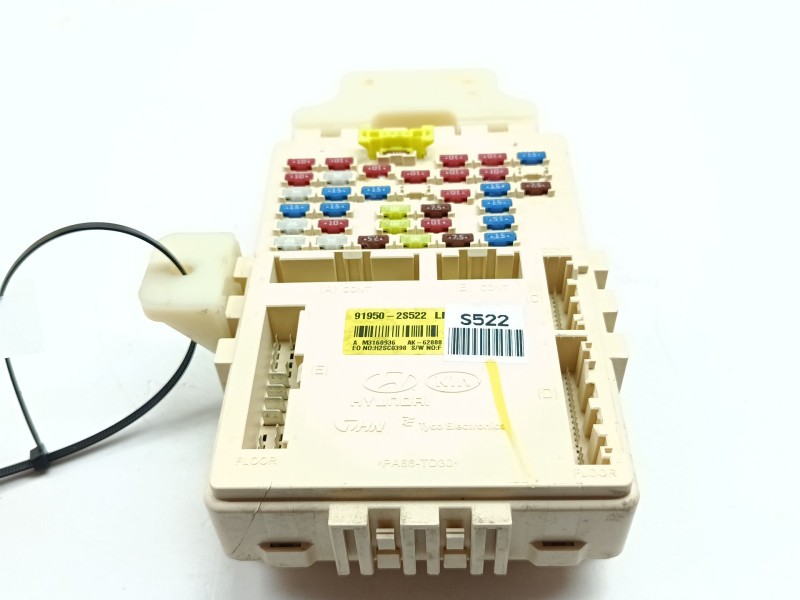 Recambio de modulo electronico para hyundai ix35 sle 2wd referencia OEM IAM 919502S522  