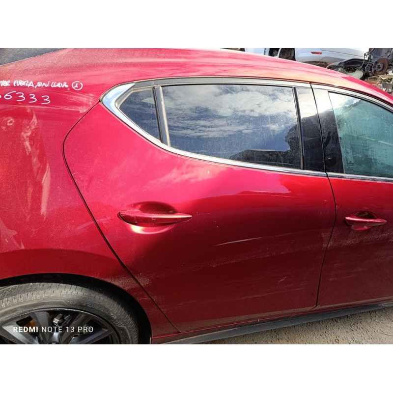 Recambio de puerta trasera derecha para mazda 3 berlina (bp) zenith bose referencia OEM IAM BDY07202XC  