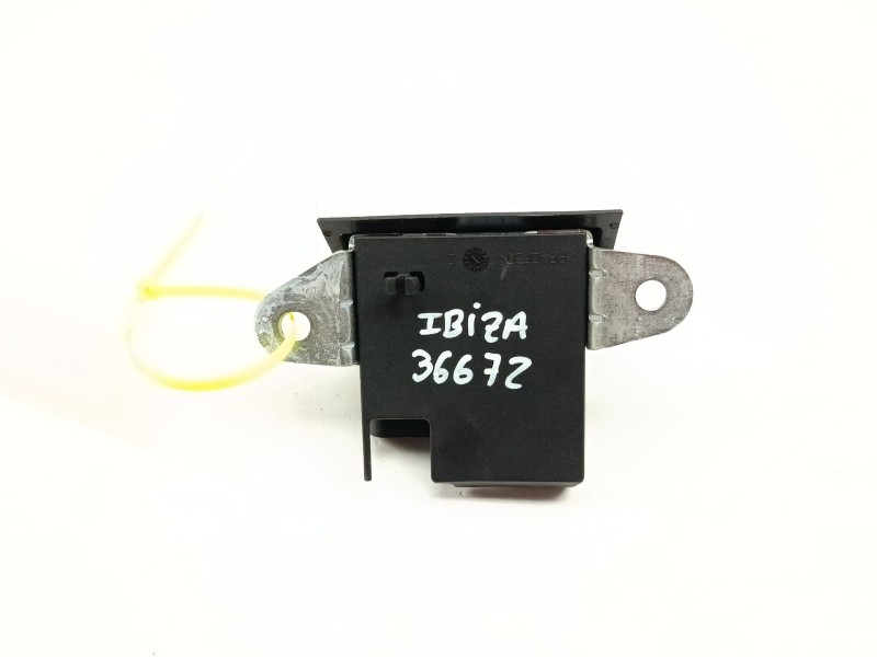 Recambio de cerradura maletero / porton para seat ibiza v (kj1, kjg) 1.0 tsi referencia OEM IAM 6F0827505B9B9 6F0827505B 