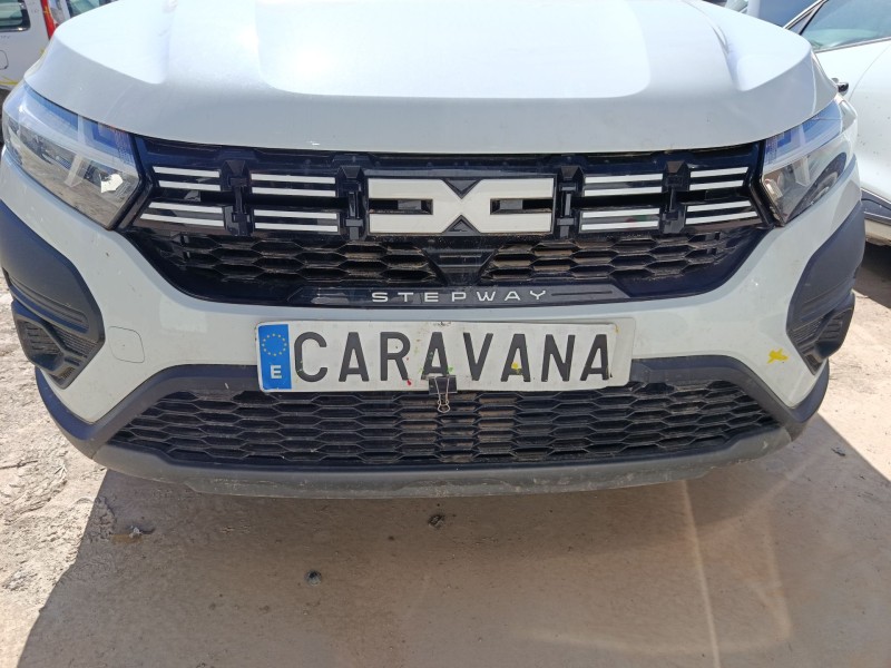 Recambio de paragolpes delantero para dacia sandero iii 1.0 tce 90 eco-g referencia OEM IAM 620103738Y  