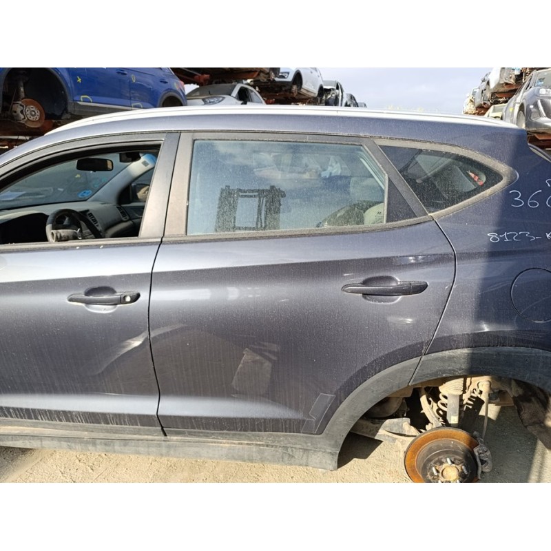 Recambio de puerta trasera izquierda para hyundai tucson classic blue referencia OEM IAM 77003D7000  