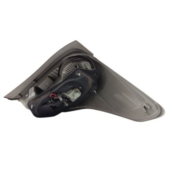 Recambio de piloto trasero izquierdo para toyota verso active referencia OEM IAM 815610F092 815600F130 