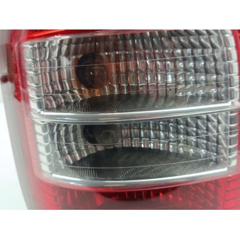 Recambio de piloto trasero izquierdo para opel zafira a blue line referencia OEM IAM 93175677  