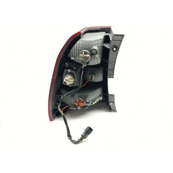 Recambio de piloto trasero derecho para kia sportage cup referencia OEM IAM 9240203000  