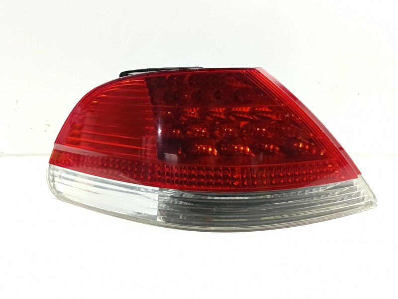 Recambio de piloto trasero izquierdo para bmw serie 7 (e65/e66) 730d referencia OEM IAM 63217164733  