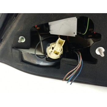 Recambio de piloto trasero izquierdo para bmw serie 7 (e65/e66) 730d referencia OEM IAM 63217164733  