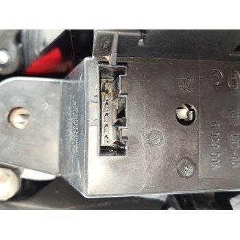 Recambio de piloto trasero izquierdo para bmw serie 5 berlina (e60) 530d referencia OEM IAM 7165737  