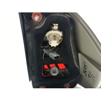 Recambio de piloto trasero izquierdo para bmw x3 (e83) 2.0d referencia OEM IAM 7162209  