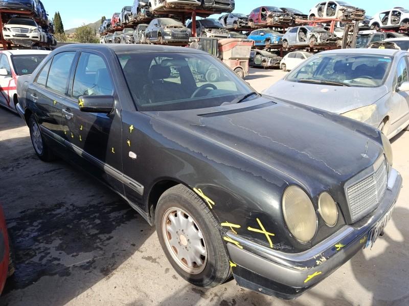 mercedes-benz clase e (w210) del año 1997