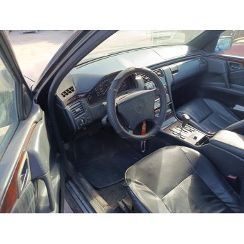 mercedes-benz clase e (w210) del año 1997