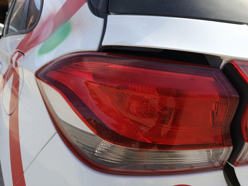 Recambio de piloto trasero izquierdo para hyundai i30 (pde, pd, pden) 1.6 crdi referencia OEM IAM 92401G4000  