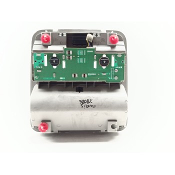 Recambio de luz interior para toyota auris (_e18_) 1.3 (nre180_) referencia OEM IAM 8126002570AJ  