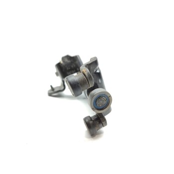 Recambio de soporte / guia puerta corredera para fiat doblo active referencia OEM IAM 51813667  